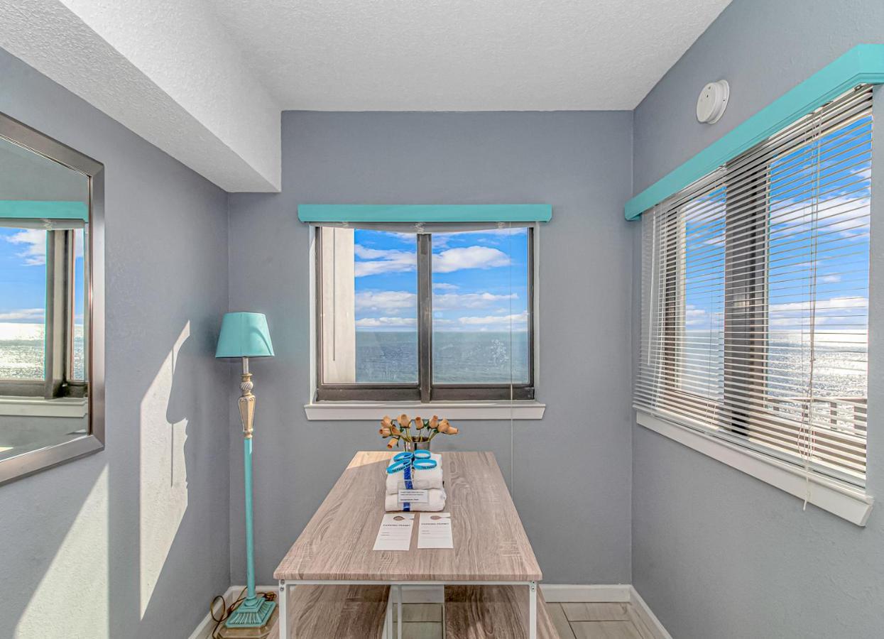 Angled Oceanfront Studio With Incredible Views! Palace Resort 1003 - Sleeps 4 Guests Мертл-Біч Екстер'єр фото